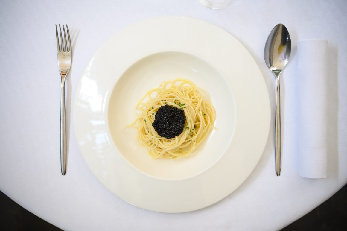 Spaghetti freddi al caviale di Gualtiero Marchesi - Peperoni e Patate